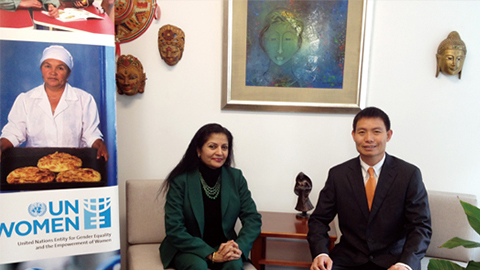 南非首位女性副总统 联合国会见九游会J9CEO